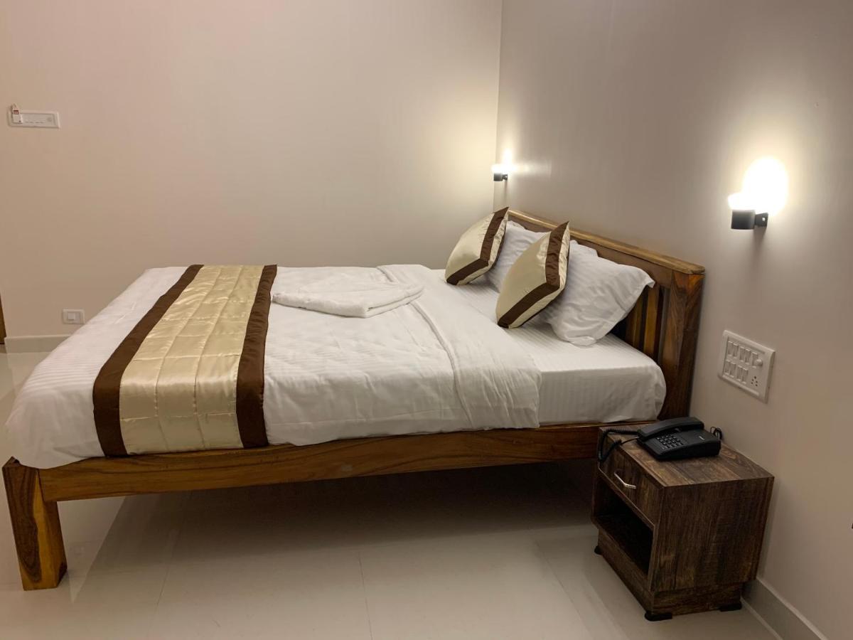 Hotel Rani And Rani Residency Pondicherry Exterior photo
